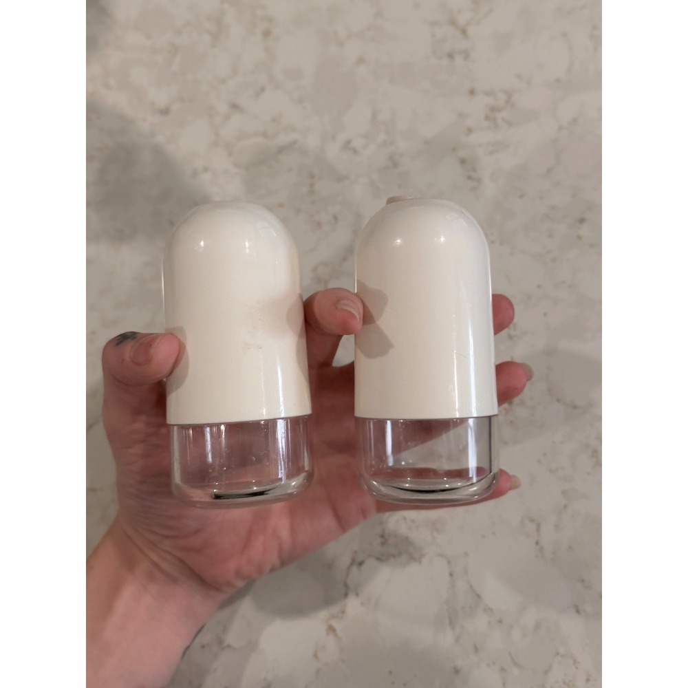 Vintage Tupperware Salt & Pepper Shakers Clear White Tan Snap Lids 2314A retro